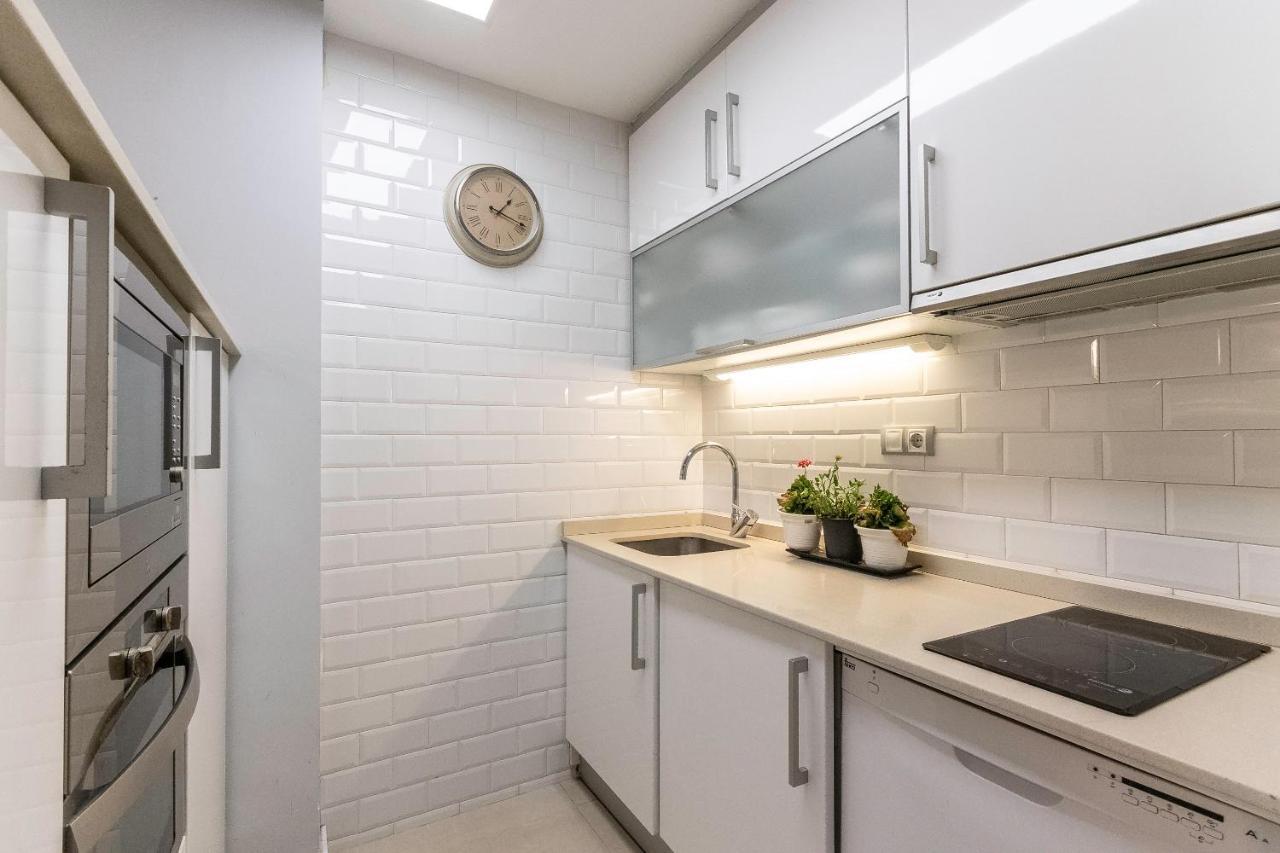 Apartament Apartamento En Centro De Bilbao, Deusto Zewnętrze zdjęcie